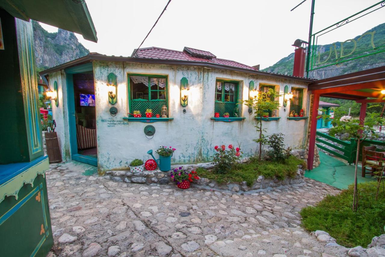 Eco Village Raj U Raju Konjic Exterior foto